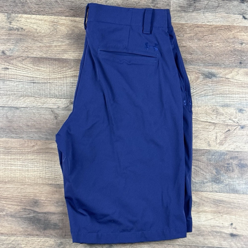 Under Armour Golf Chino Shorts Navy Blue Men's Size 34 Activewear Match play